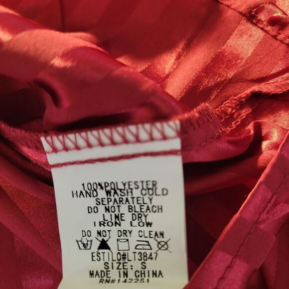 Reese Women's Long Sleeve Blouse NWT - Picture 3 of 5